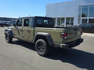 2026 Jeep Gladiator Sport