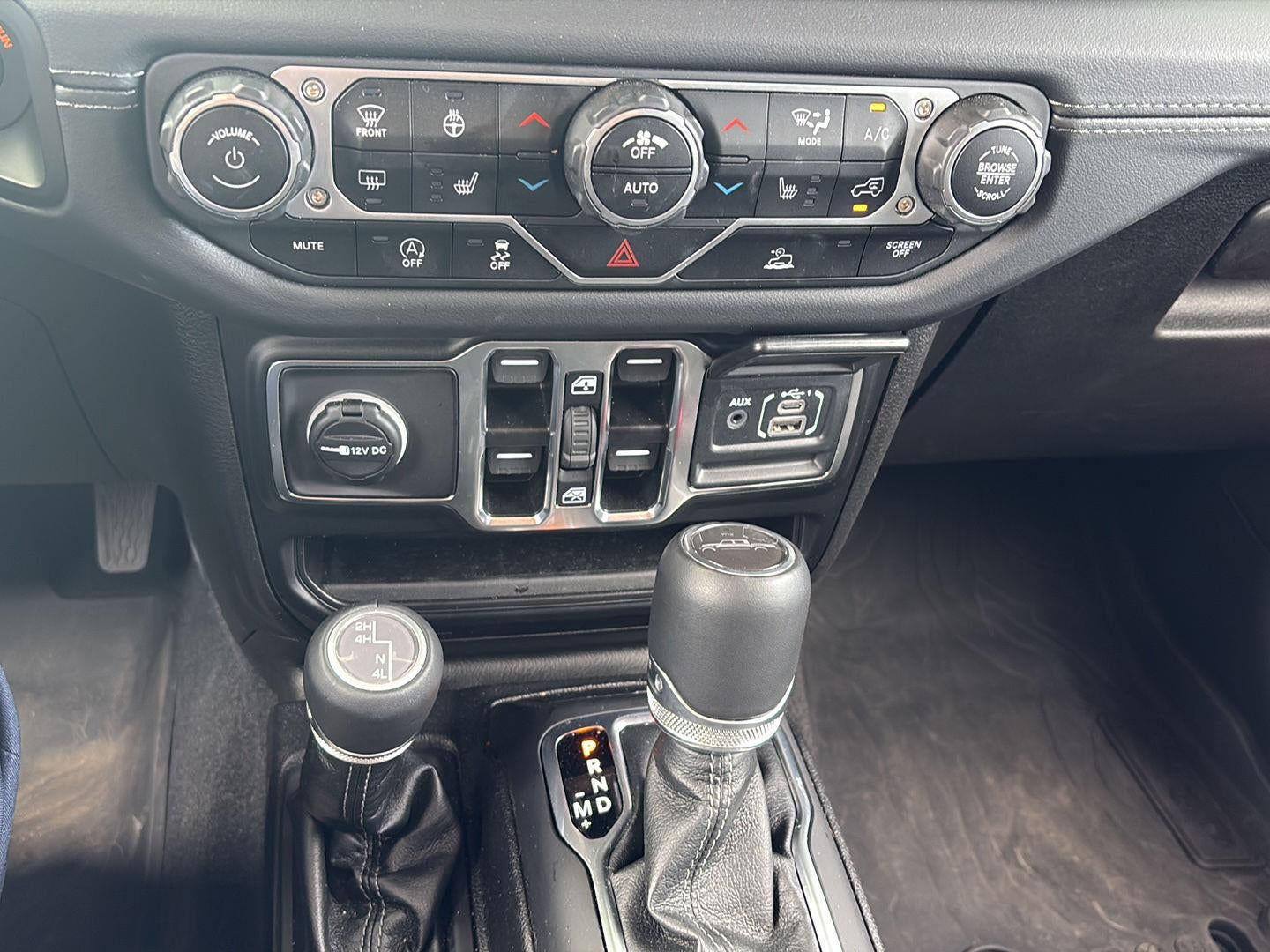 2025 Jeep Gladiator High Tide
