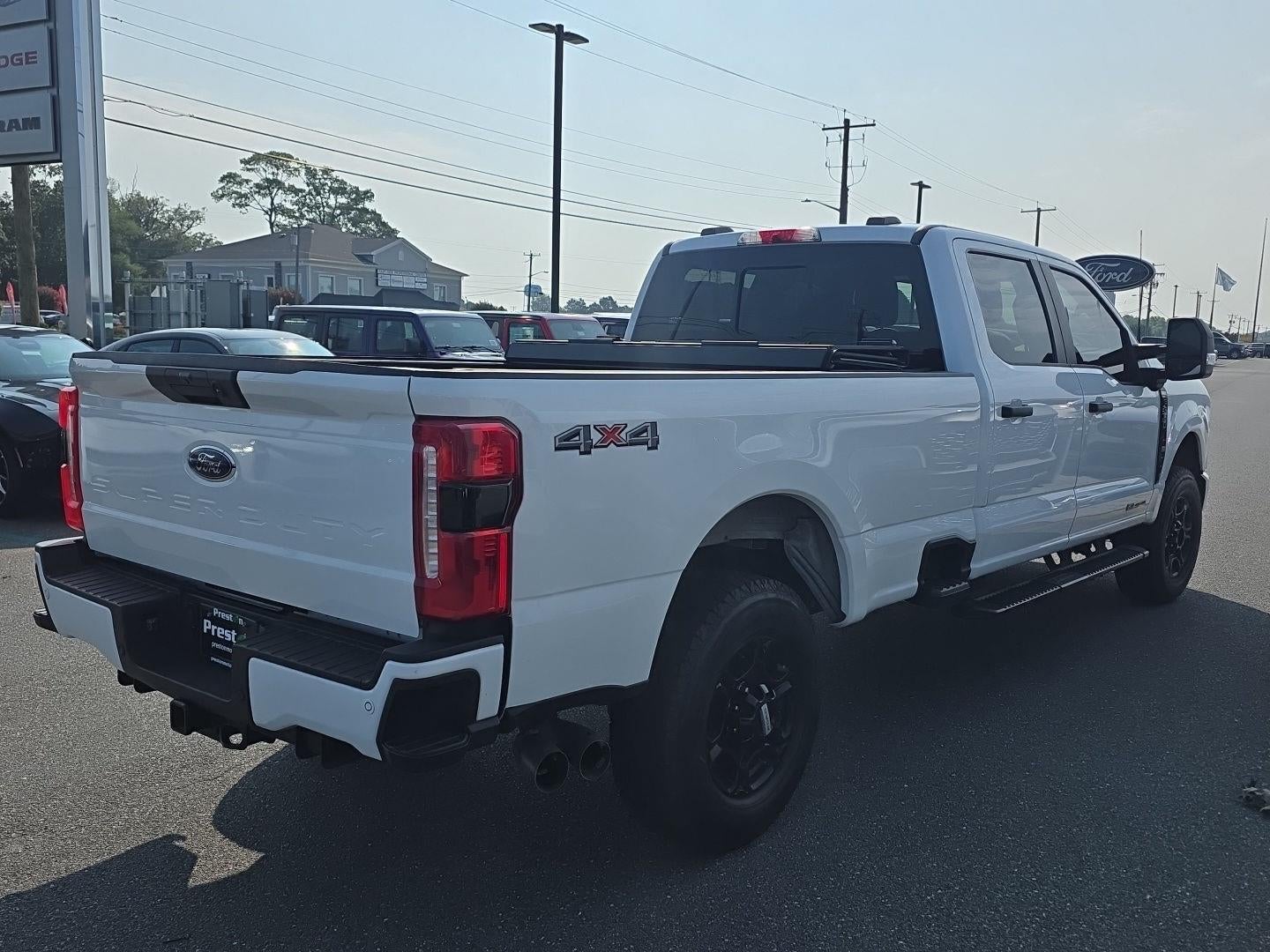 2023 Ford Super Duty F-350 SRW XL