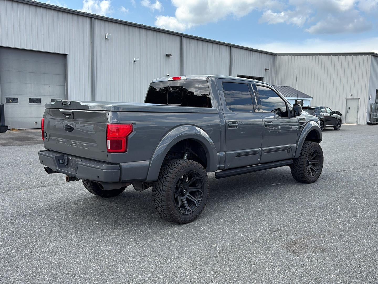 2020 Ford F-150 LARIAT Black Ops