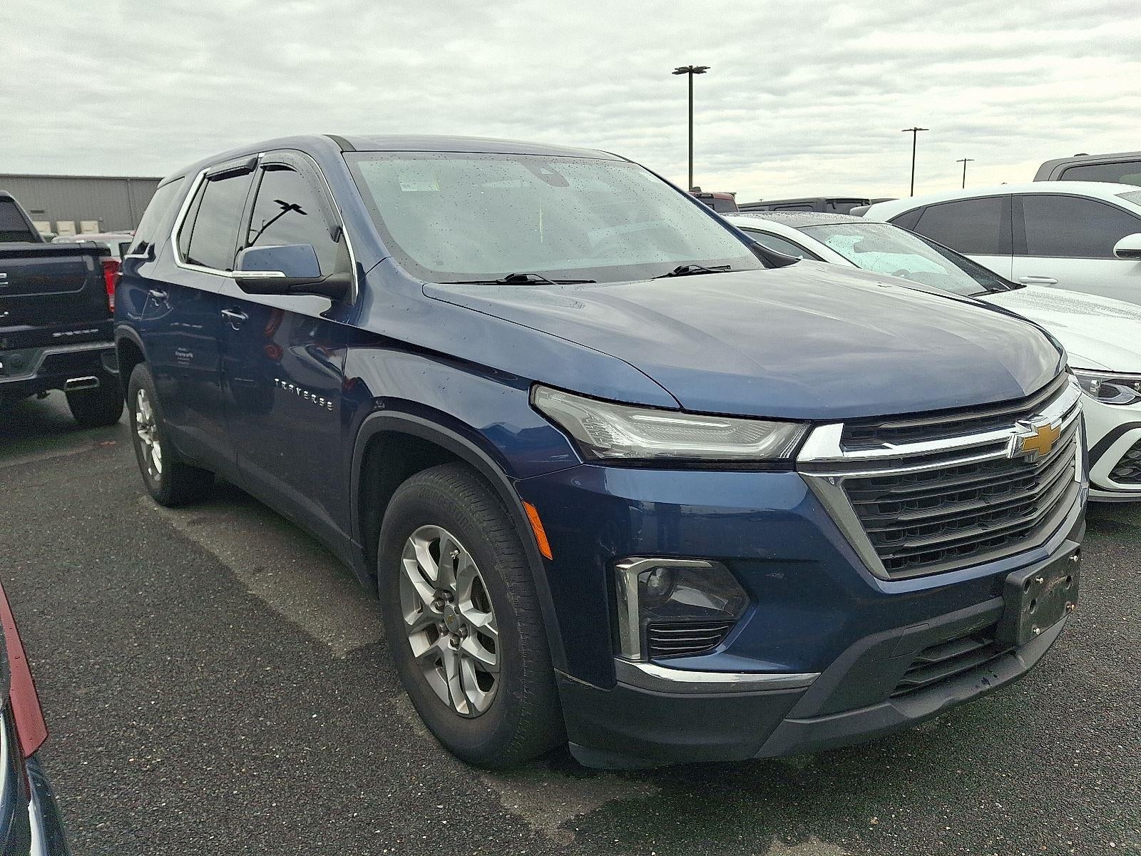 2023 Chevrolet Traverse LS