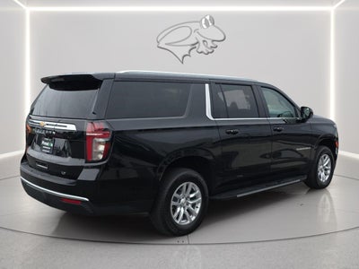 2024 Chevrolet Suburban LT