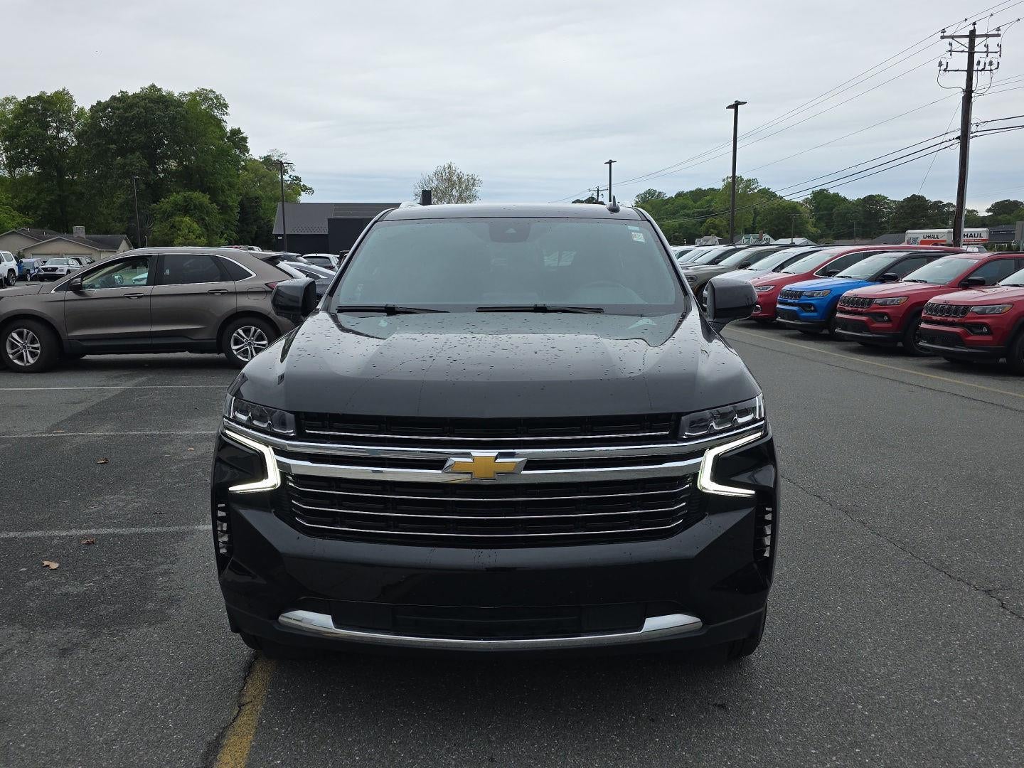 2024 Chevrolet Suburban LT