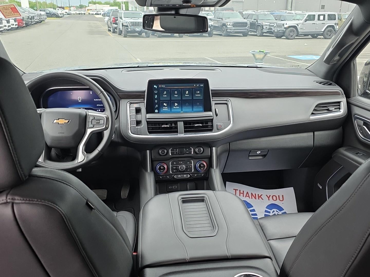 2024 Chevrolet Suburban LT
