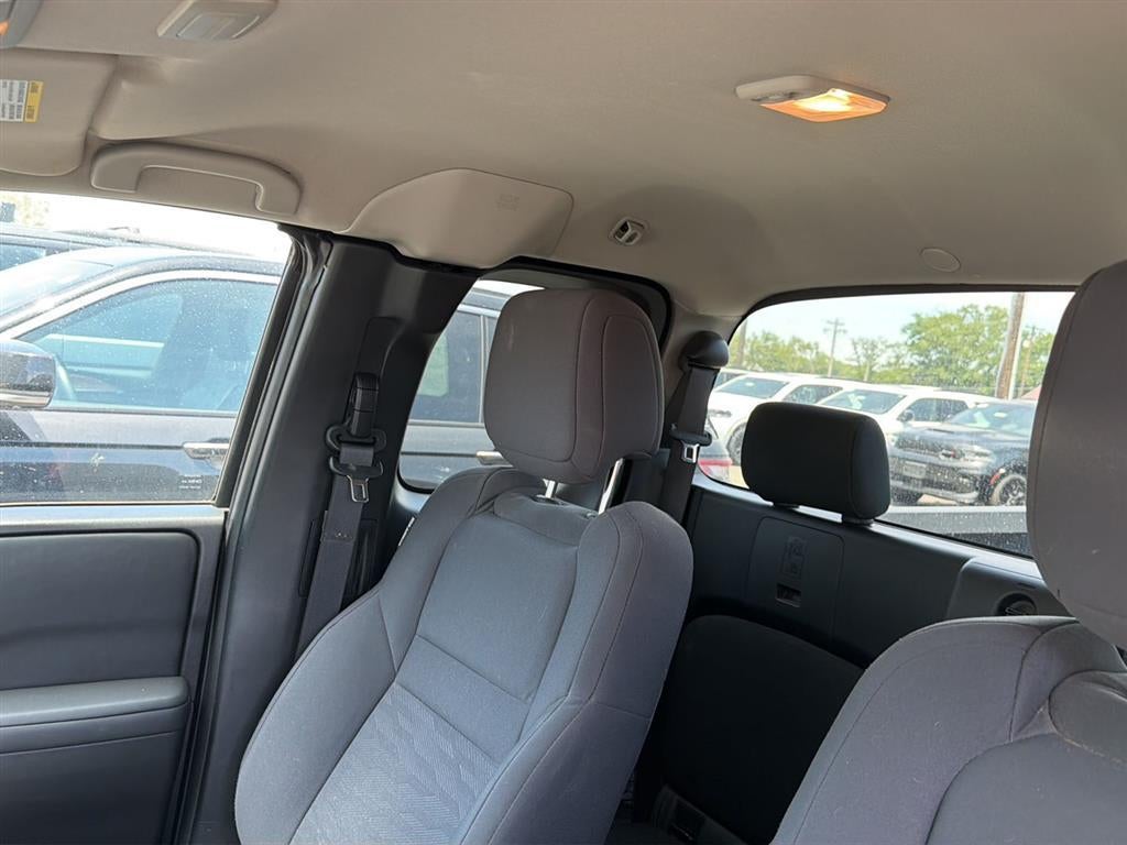 2022 Nissan Frontier S