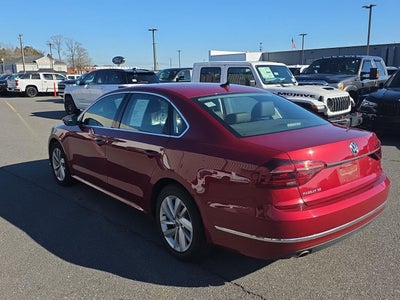 2018 Volkswagen Passat 2.0T SE