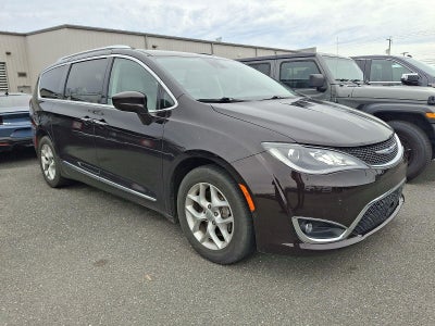 2019 Chrysler Pacifica Touring L Plus