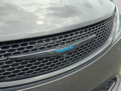 2020 Chrysler Pacifica Hybrid Limited