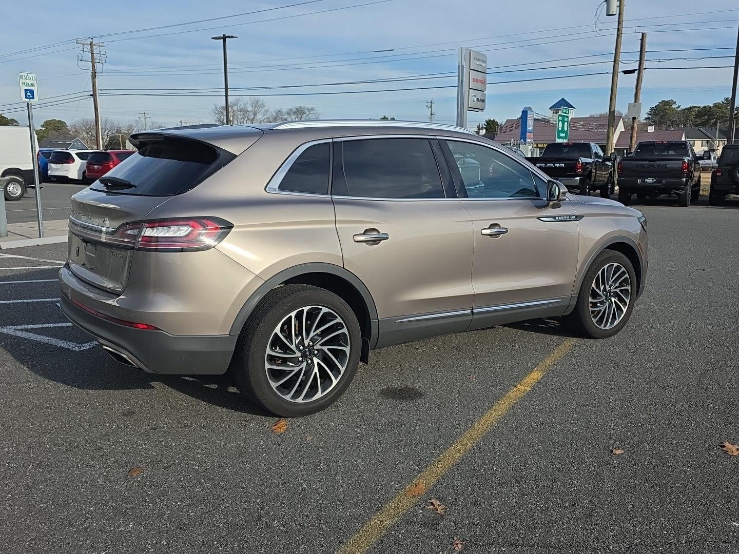 2020 Lincoln Nautilus Reserve