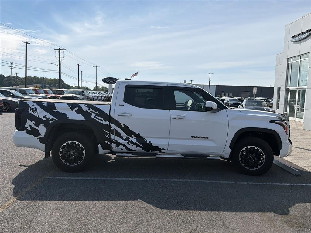 2025 Toyota Tundra SR5
