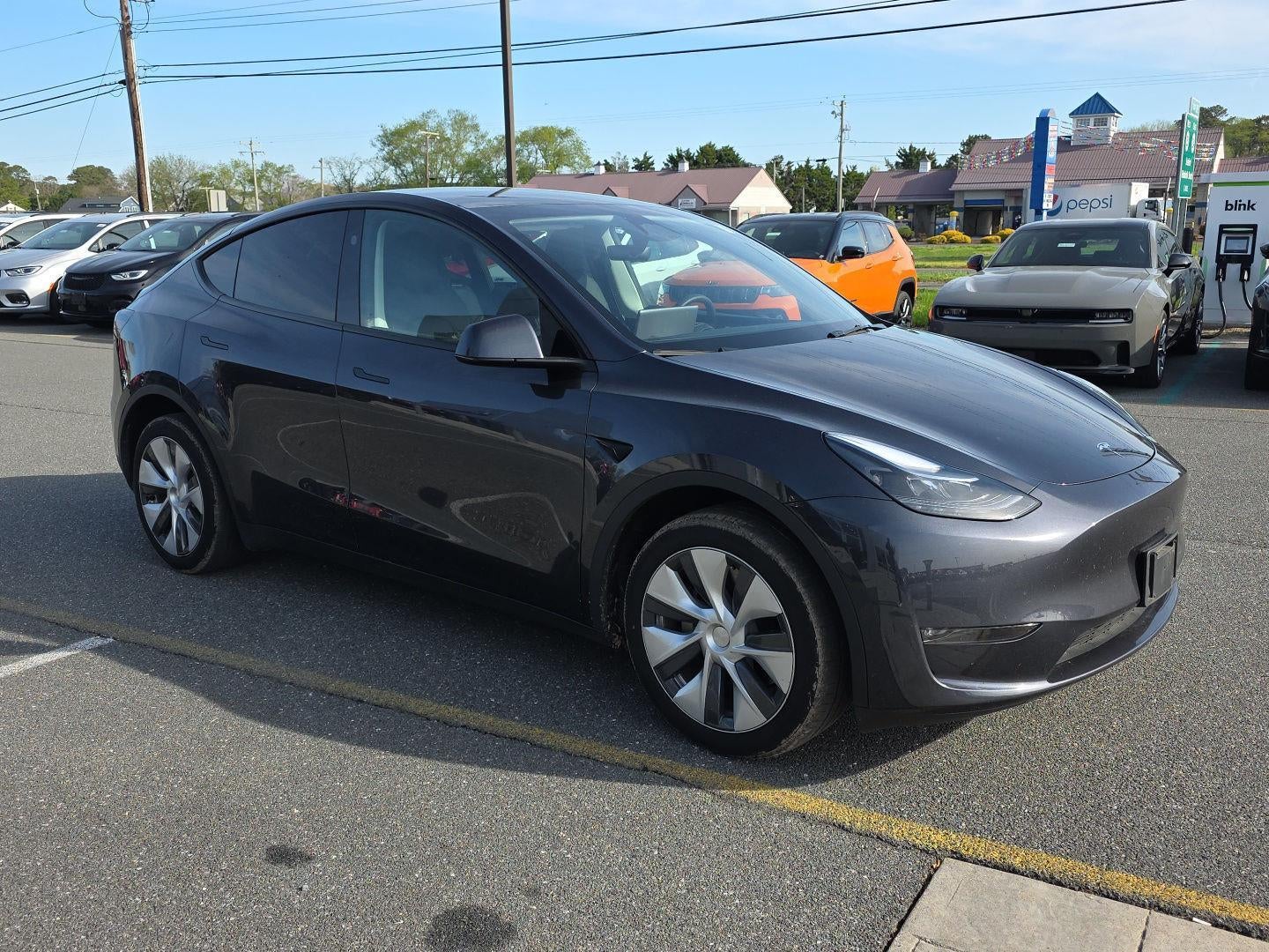 2024 Tesla Model Y Long Range