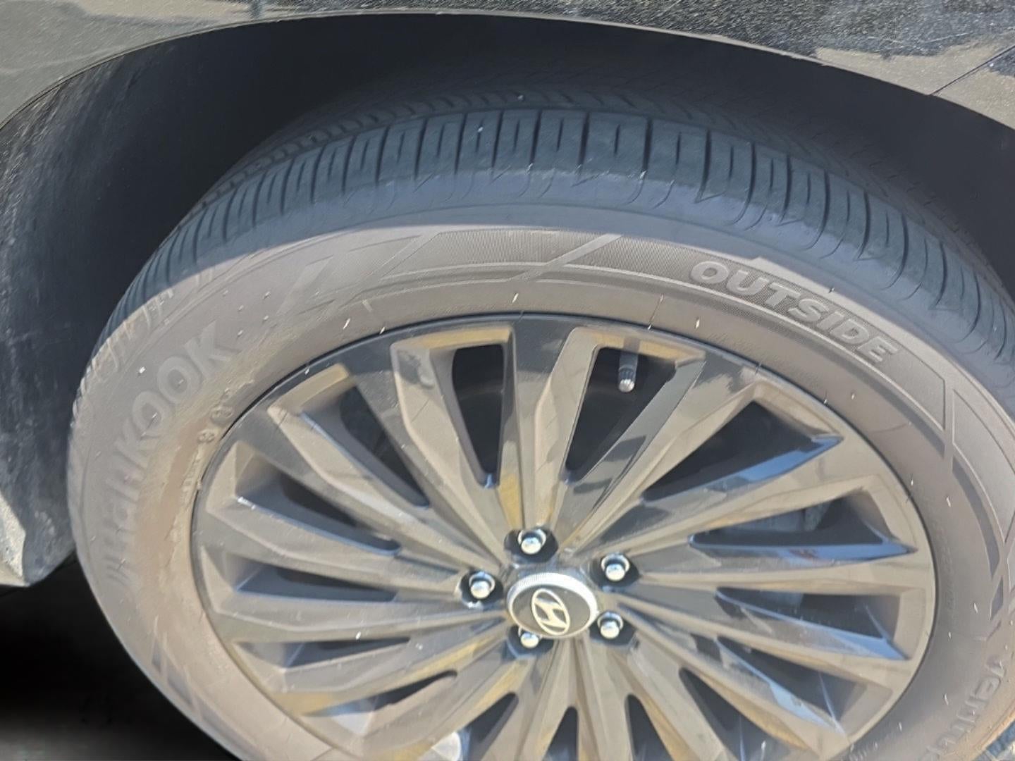 2025 Hyundai Palisade Calligraphy Night Edition