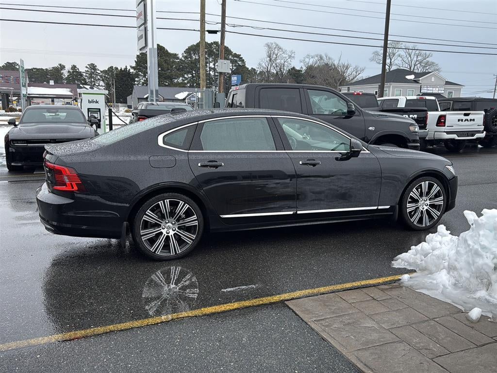 2022 Volvo S90 Inscription B6