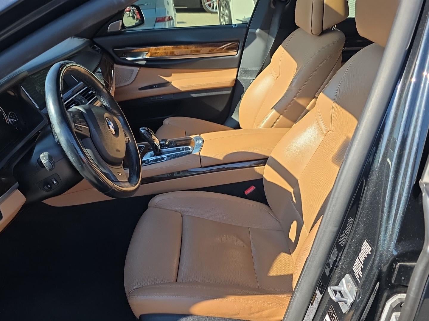 2013 BMW 750LI XDRIVE Base