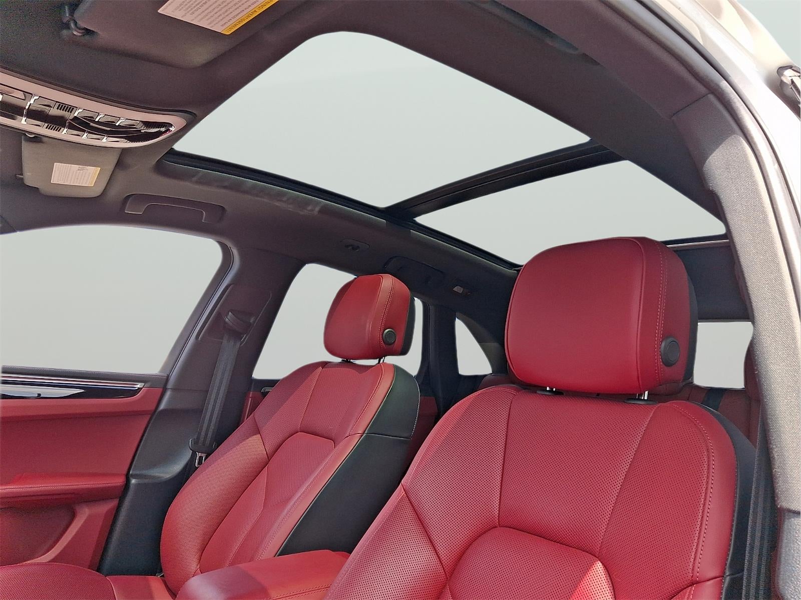 2022 Porsche MACAN S