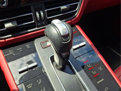 2022 Porsche MACAN S