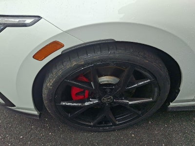 2024 Volkswagen Golf GTI 380 SE