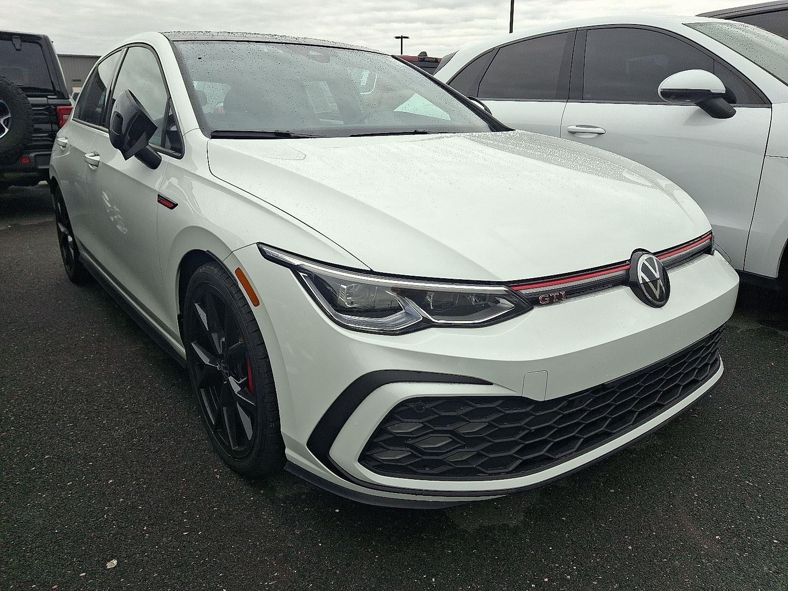 2024 Volkswagen Golf GTI 380 SE