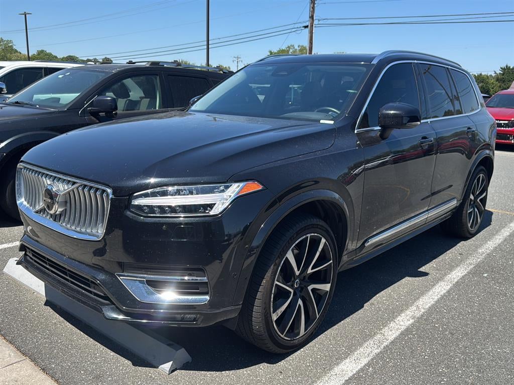 2023 Volvo XC90 Base