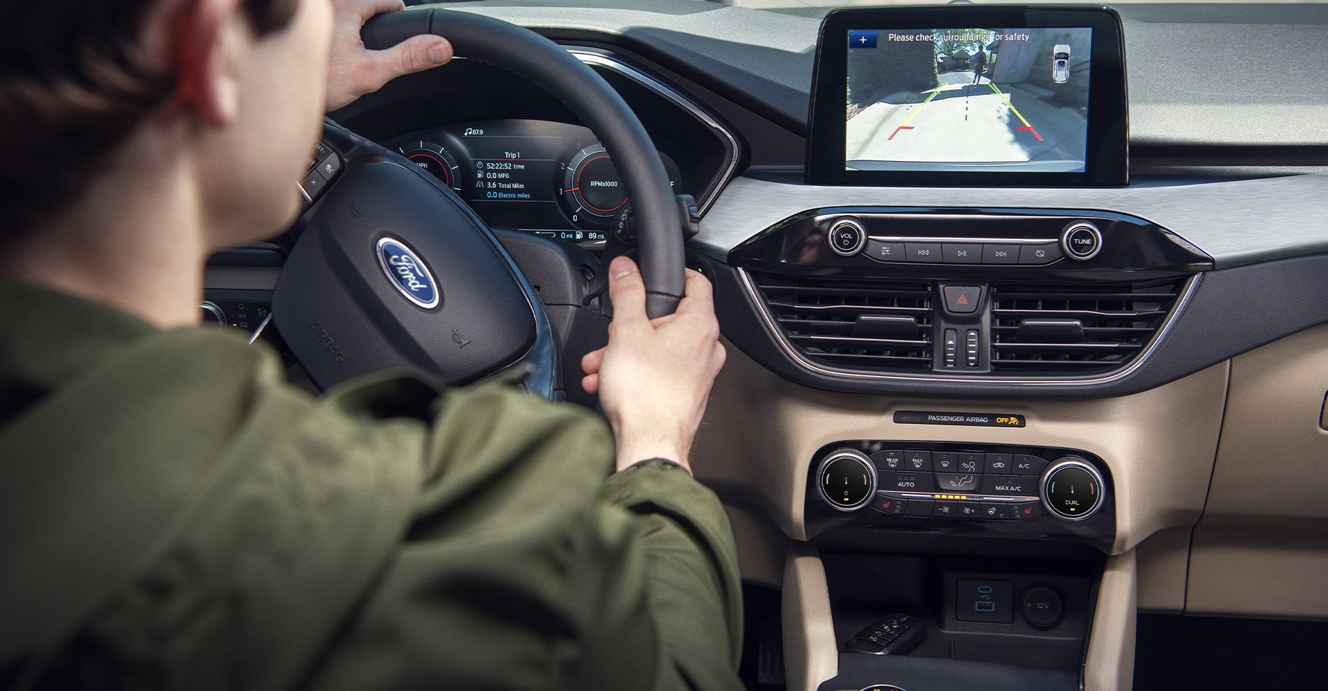 2022 Ford Escape Interior